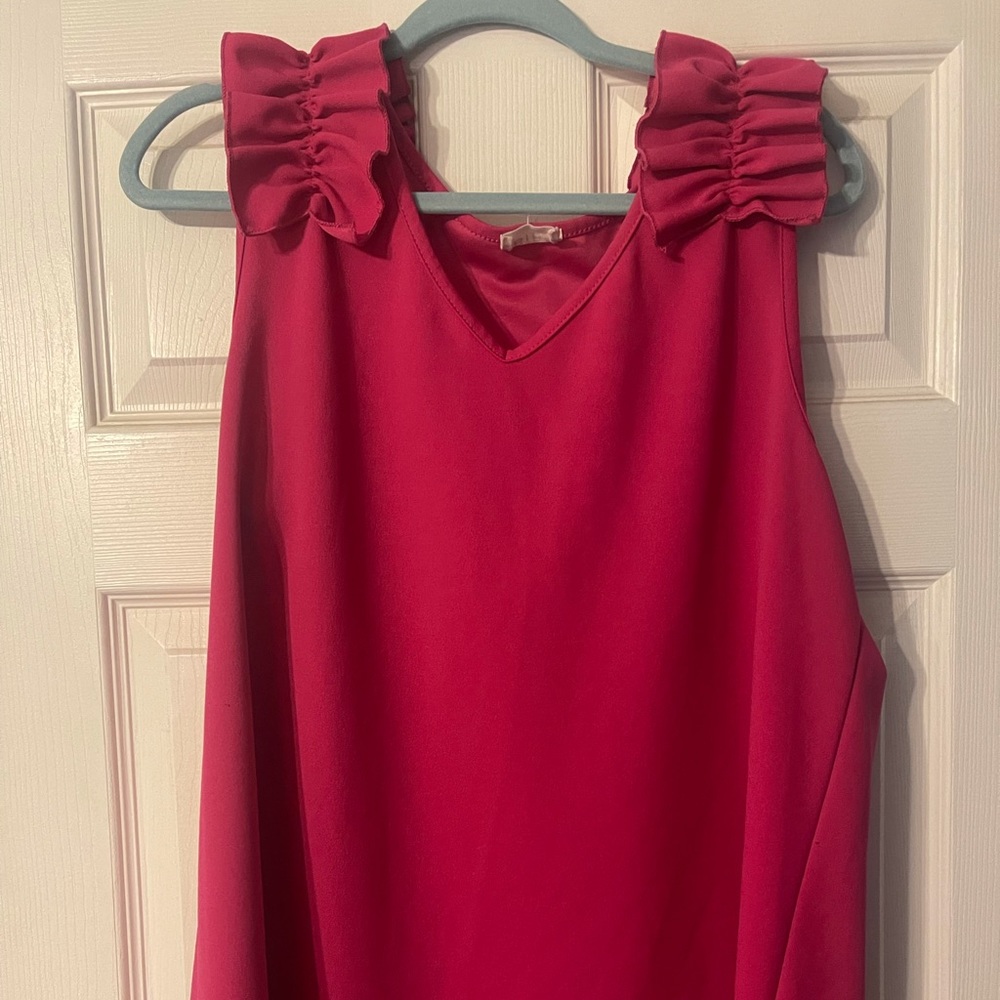 Boutique ruffle sleeve tank top L